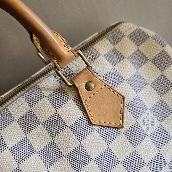 Louis vuitton Boston Checkered Top-Handle Satchel in Light Gray and Tan - Picture 13 of 13